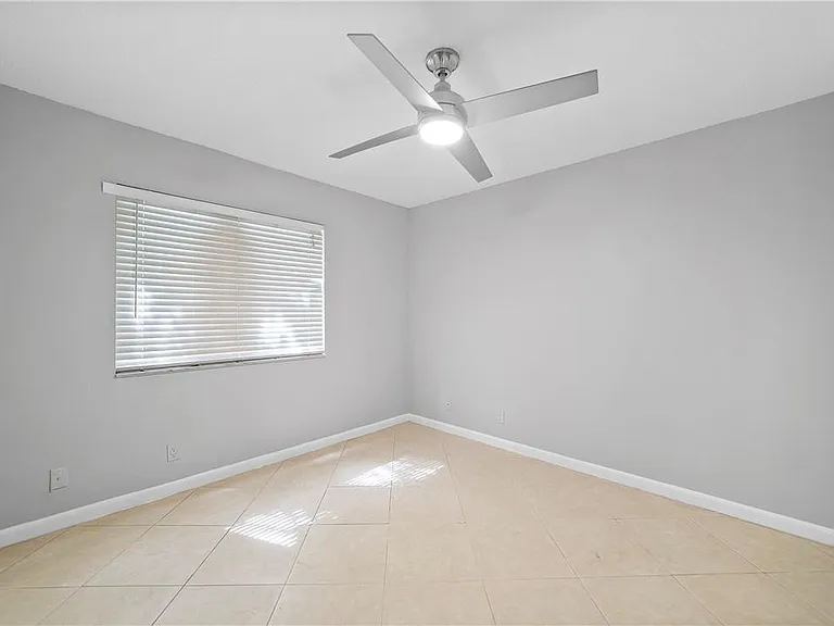 503 Gardens Dr #202 — Photo 24