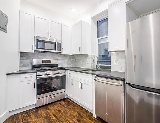 Rented by Keller Williams NYC | media 19