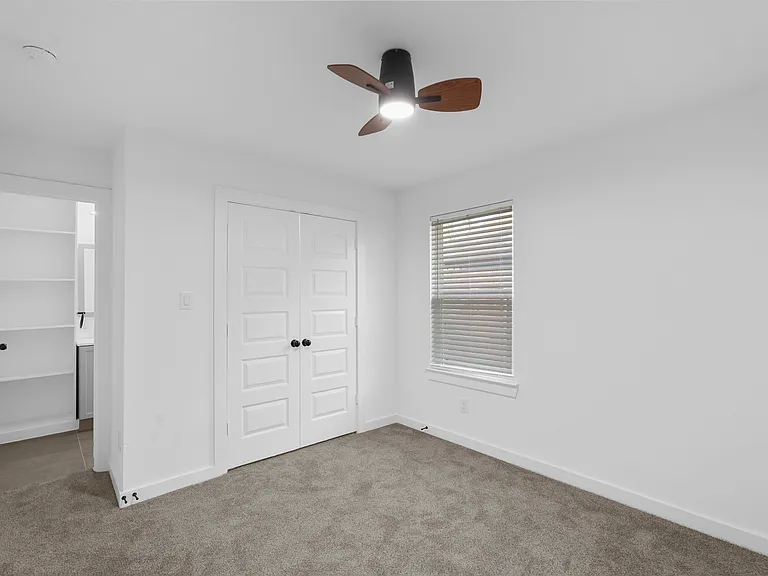 2217 Sayle St #B — Photo 13