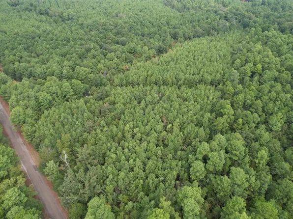 County Road 102 W, Henderson, TX 75652