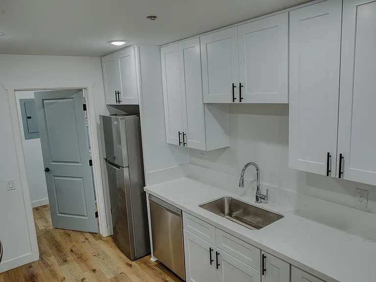 201 W Center St #7-12 — Photo 6