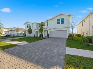 19568 Whispering Creek Rd, Loxahatchee, FL 33470