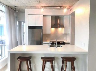 75 Portland St #917, Toronto, ON M5V 2M9