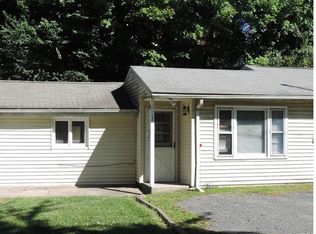 1 S Cove Rd #1, Danbury, CT 06811