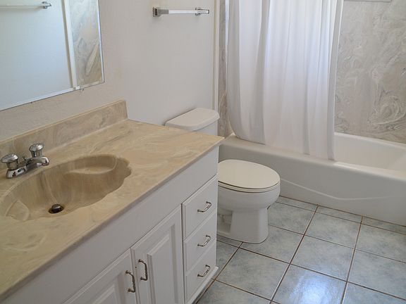 5th image of 321 Calle Don Marcos NE