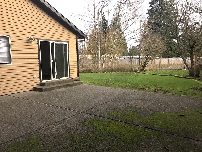 526 151st Pl SW — Photo 14