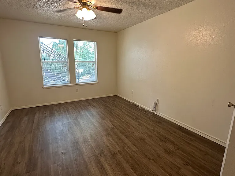 415 Fry St #8 — Photo 11