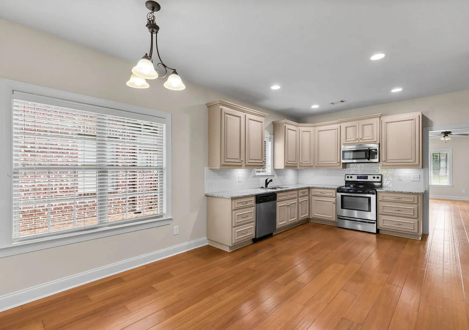 Rosemary Gate Townhome For Rent — Photo 4