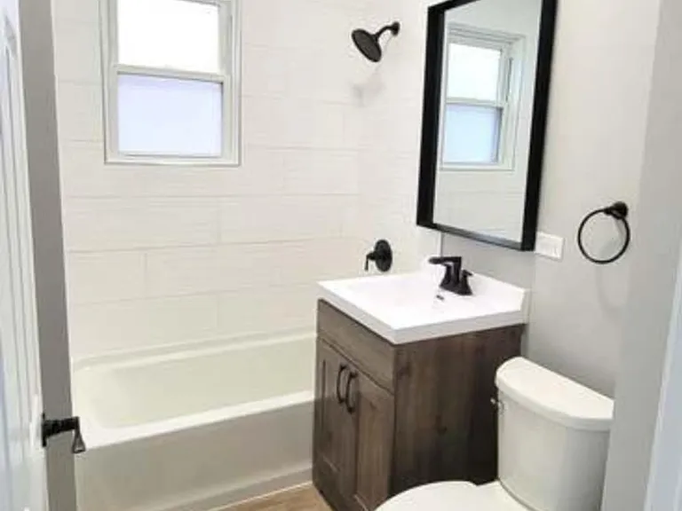5259 W Lexington St #1 — Photo 3