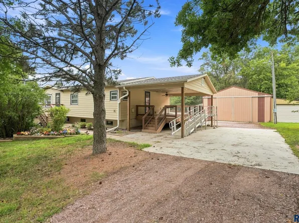 24253 467a Ave, Dell Rapids, SD 57022
