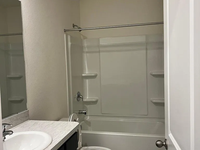 32794 Pez Landing Ln — Photo 10