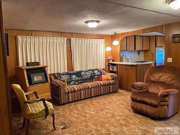 4th image of 3762 McCrea Dr