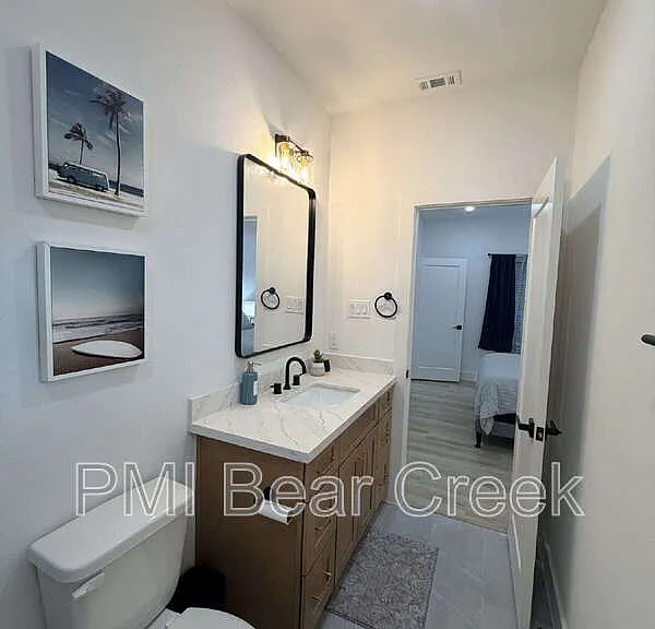2706 Cochran St — Photo 29