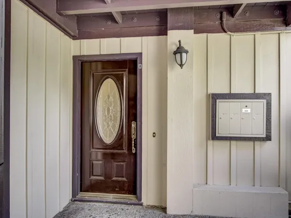 2015 Ascot Dr #A, Moraga, CA 94556