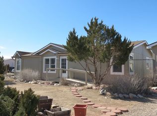 291 E Rolling Hills Dr, Pueblo West, CO 81007