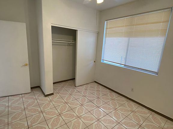 5th image of 1368 Angel Falls St