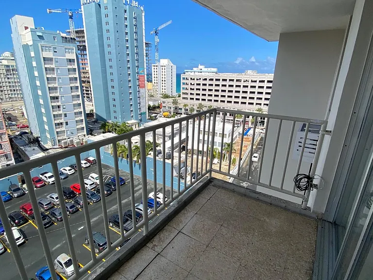 1217 Avenue Magdalena #10B — Photo 2