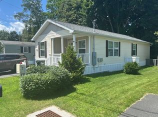 Lakeview (CT), Danbury, CT 06810