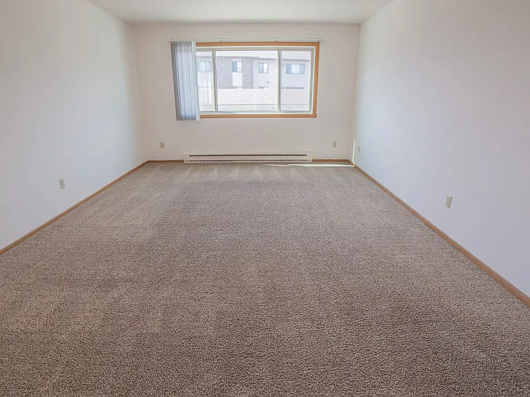 Citi Park Apartments — Photo 16