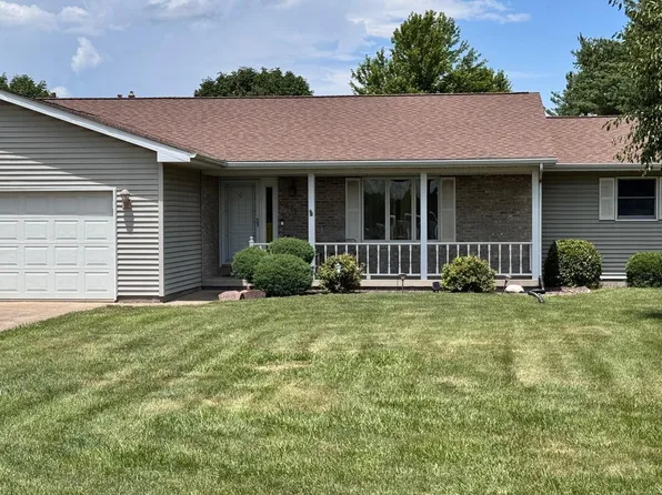 3411 Sunset Dr, Taylorville, IL 62568