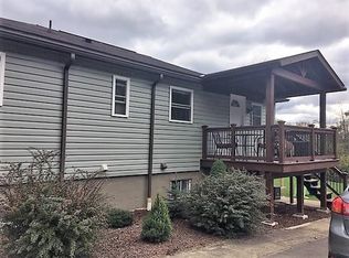 3077 Bair Rd, Lower Burrell, PA 15068