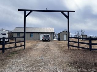 9893 E 550th Rd, Rose, OK 74364