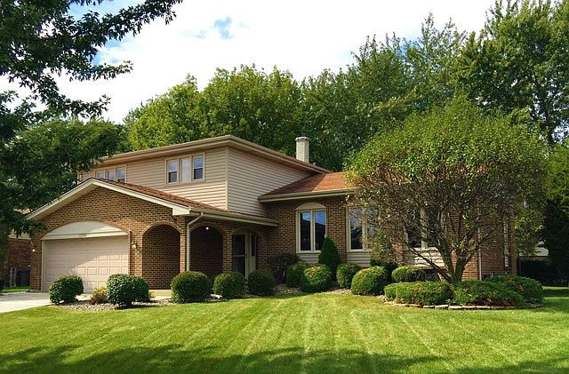 1st image of 13720 Woodridge Ln