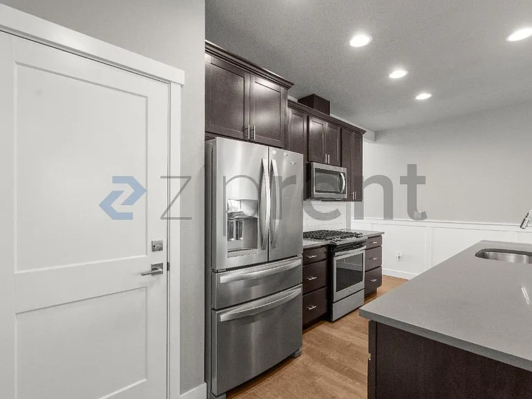 3356 Amak Ln — Photo 6