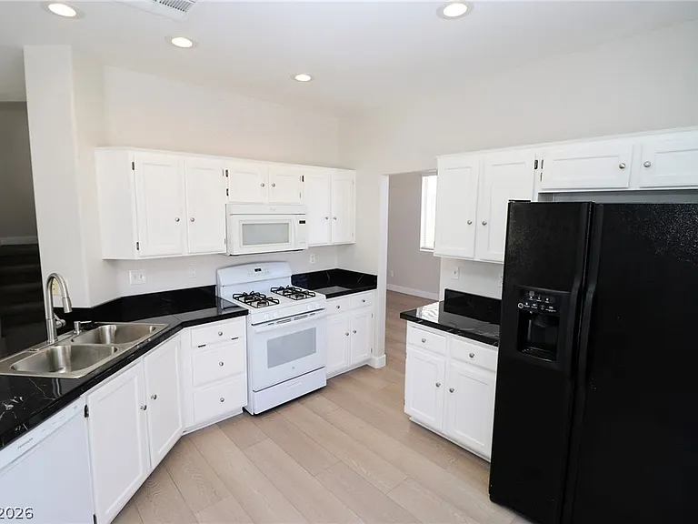 9450 Spellman Ct — Photo 9