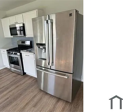 6 bed, 3206 sqft, $4,100 — Photo 2