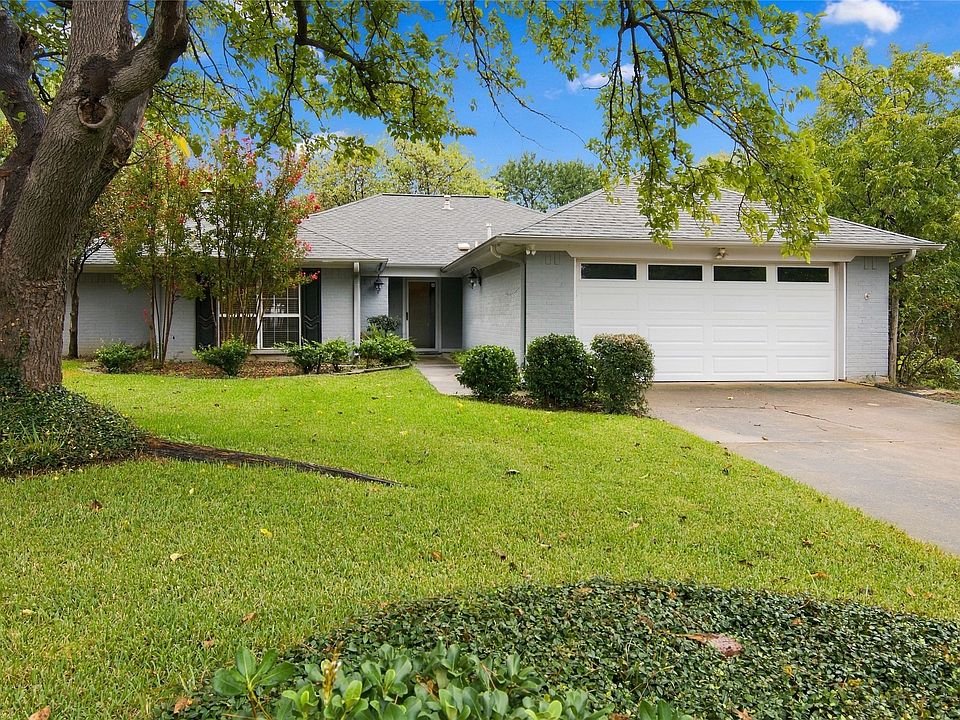 1st image of 2935 Ridgewood Dr
