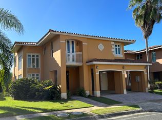11 Grand Palm I, Vega Alta, PR 00692