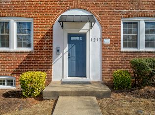 1217 N Kensington St APT 1, Arlington, VA 22205