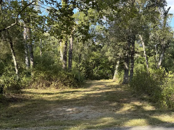 12626 Old Sugar Mill Rd, Abbeville, LA 70510