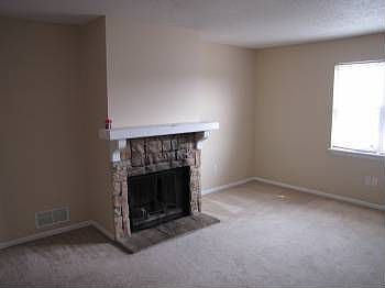 4th image of 11001 NW Jones Dr APT D