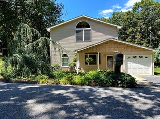 190 W Clearview Ave, Pine Hill, NJ 08021