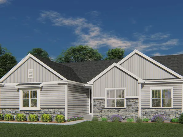 W225N7789 Woodland Creek Dr, Sussex, WI 53089