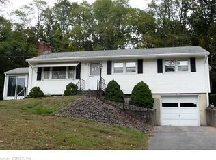 359 Rye St, Broad Brook, CT 06016