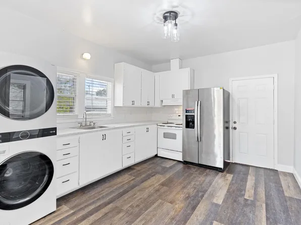 4030 Broadway, Sacramento, CA 95817