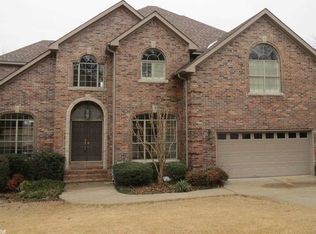 19 Village Grove Rd, Little Rock, AR 72211