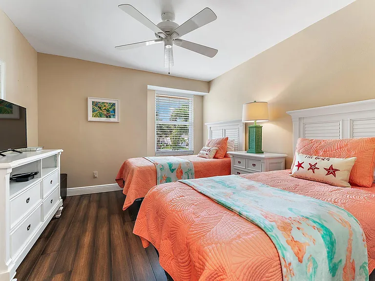 2905 Fairway Dr N — Photo 34
