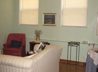 4052 N Sheridan Rd BSMT BW, Chicago, IL 60613