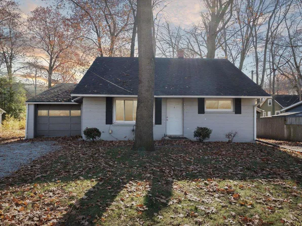 430 Westwood Rd, Goshen, IN 46526