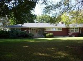 3217 Ridgeview Dr, Burlington, IA 52601