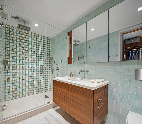 Sold by Compass | media 6
