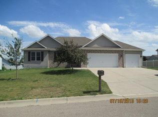 3735 Red Stone Dr, Janesville, WI 53545