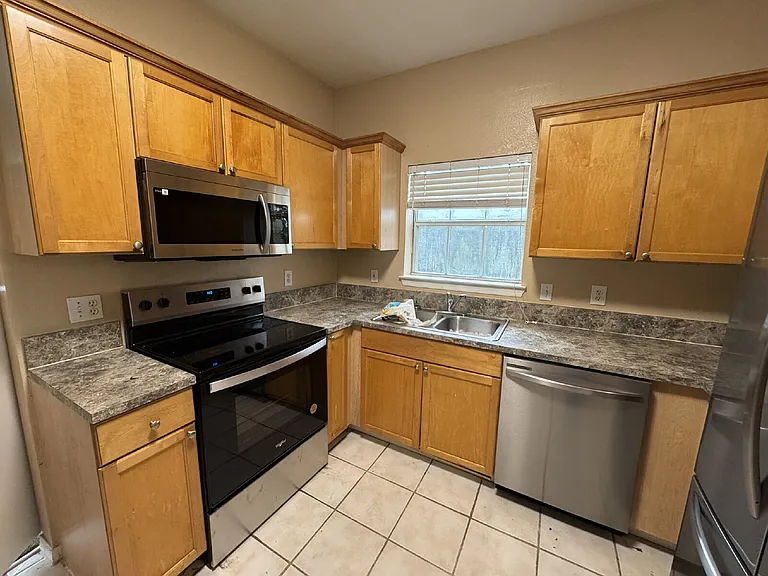 10961 Burnt Mill Rd #1228 — Photo 6