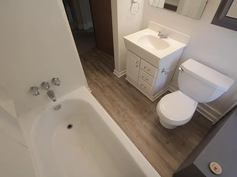 605 Mifflin Ave #1 — Photo 12