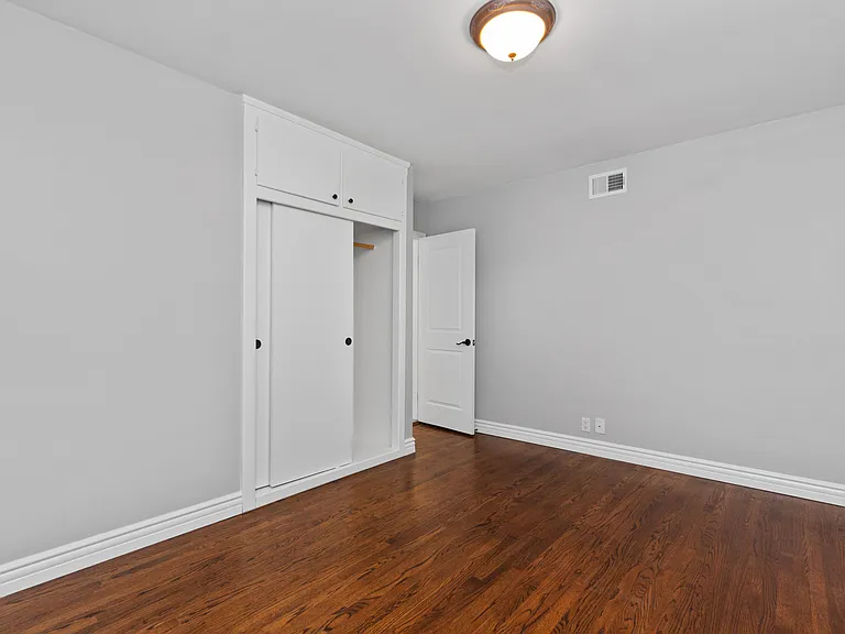 831 E Hoover Ave — Photo 27