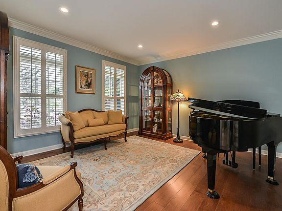 5th image of 44325 Cypress Point Dr
